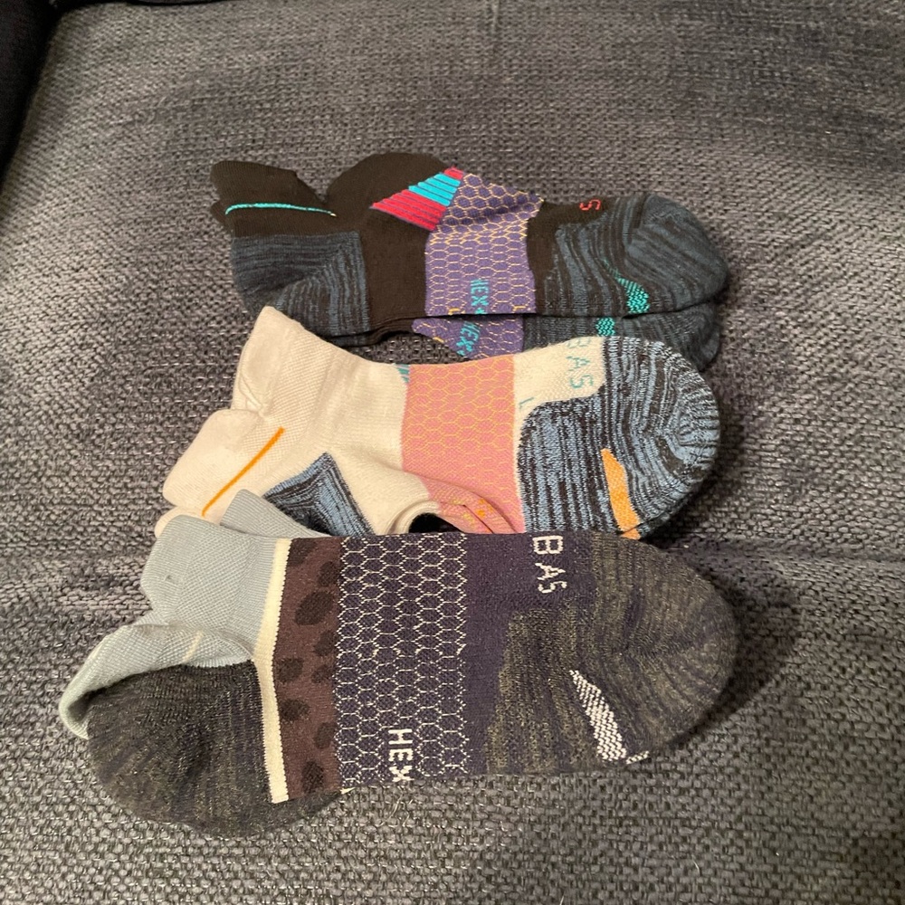 3 Pair Bombas Colorful Performance Socks Size Medium Hex Tec New without Tags